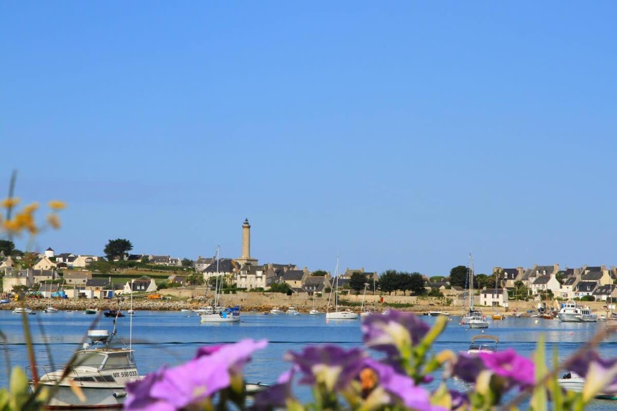 Kermartin - Maison De Famille Avec Vue Sur La Baie De Morlaix Plouézocʼh Eksteriør bilde