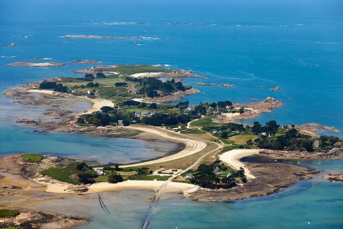 Kermartin - Maison De Famille Avec Vue Sur La Baie De Morlaix Plouézocʼh Eksteriør bilde