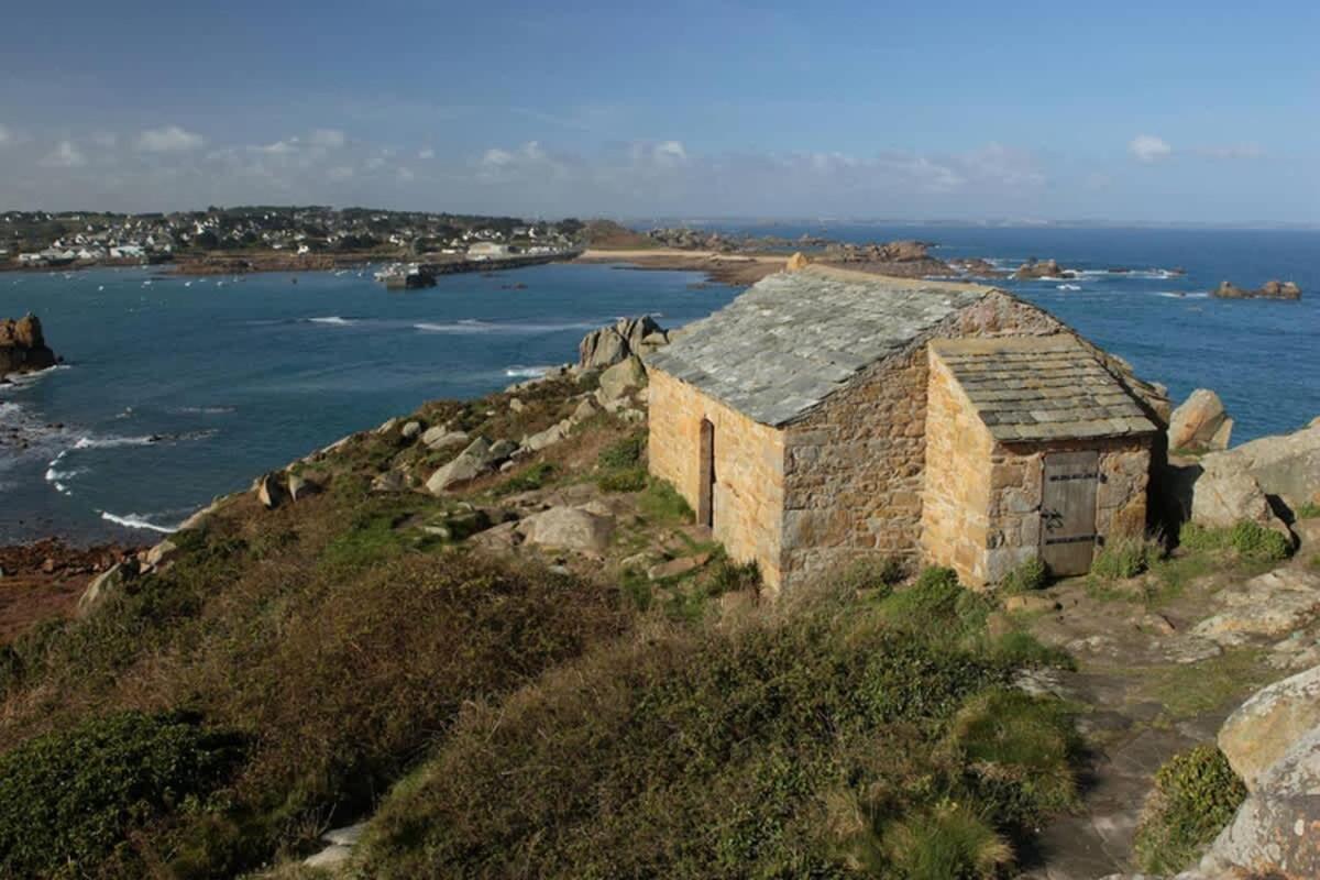 Kermartin - Maison De Famille Avec Vue Sur La Baie De Morlaix Plouézocʼh Eksteriør bilde